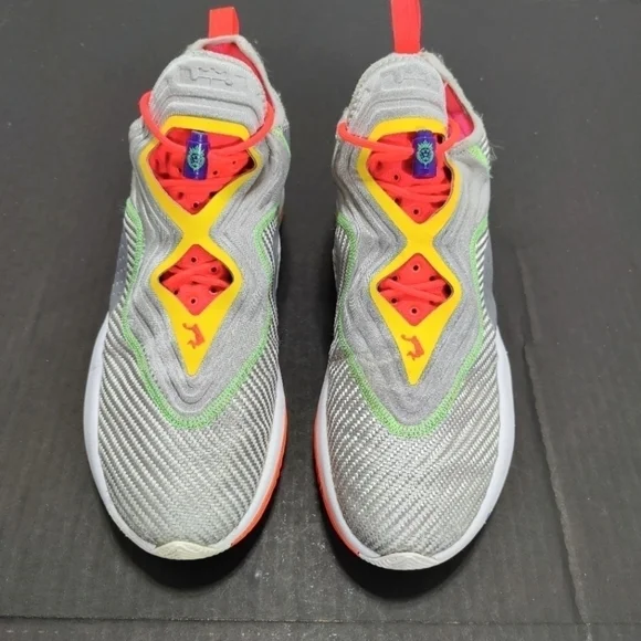 Nike LeBron Soldier 14 'Hare' Multicolor Basketball Sneakers Men Shoes Sz 11.5